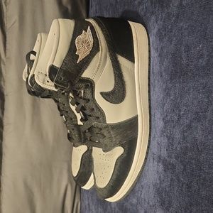 Nike Air Jordan Retro